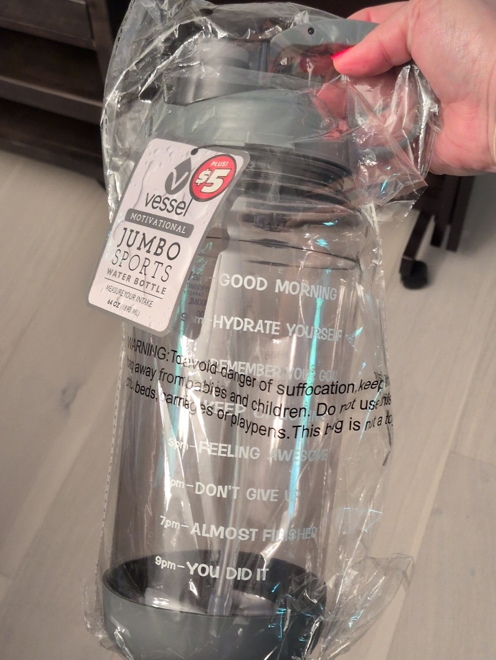 VesseL USA Motivational Jumbo Sports Water Bottle - Gray